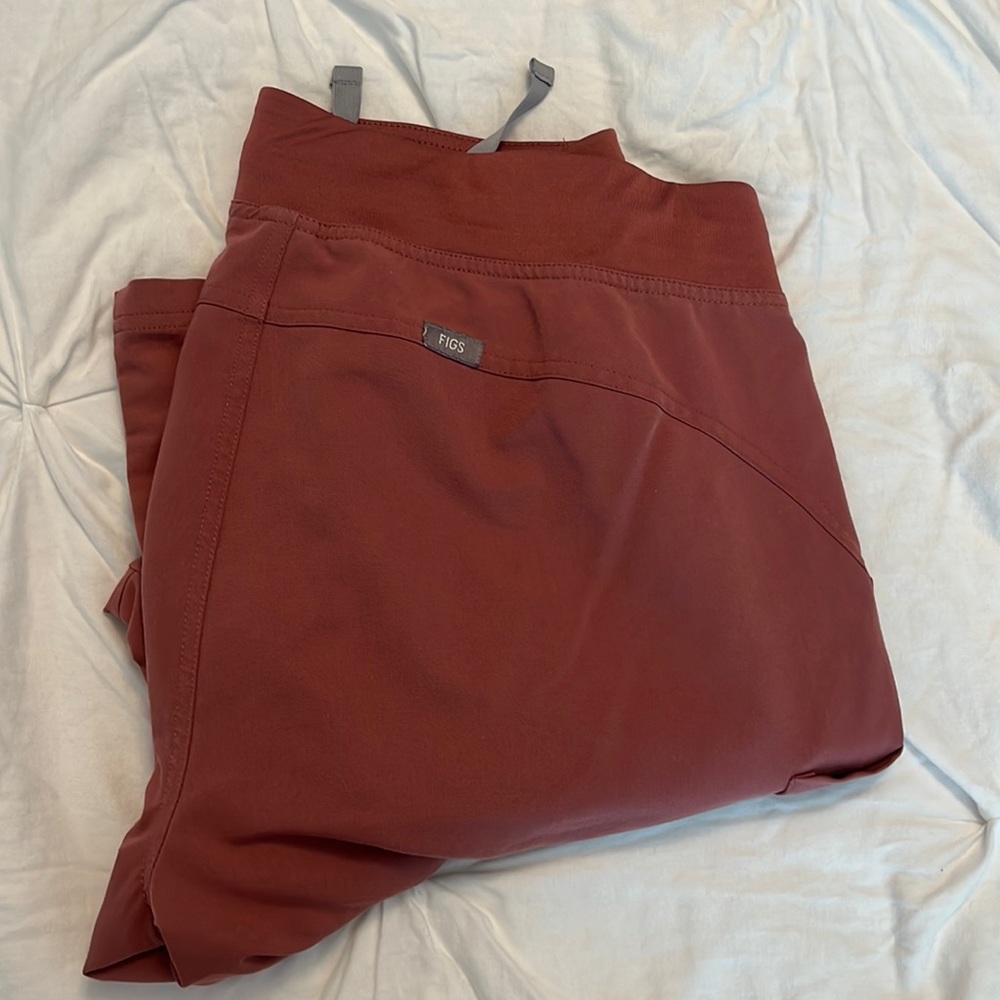 FIGS Kade scrub pants- original mauve